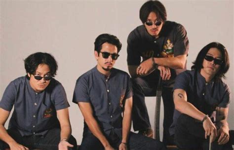 วาร์ป : rcbkk-074a|เปิดวาร์ป 8 นักแสดง จากภาพยนตร์ 4 Kings ภาค 2 กับลุคหนุ่มมาดเซอร์.